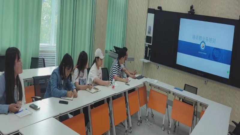 技能培训与学历教育：职场进阶的双轨并行之路