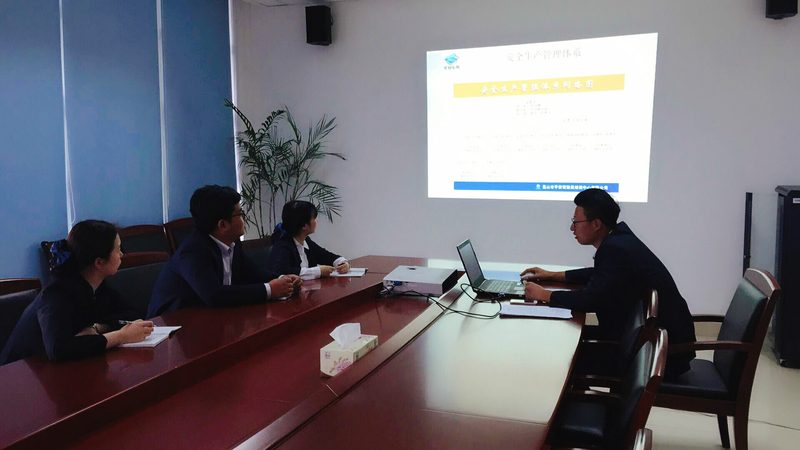 成人高考本科毕业证书样本揭秘：了解证书背后的价值